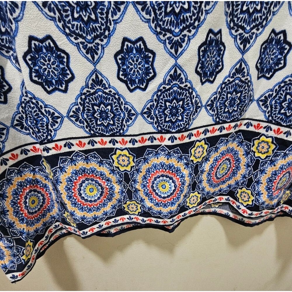 Ruby Rd. Blue and White Geometric Tunic - Picture 7 of 7